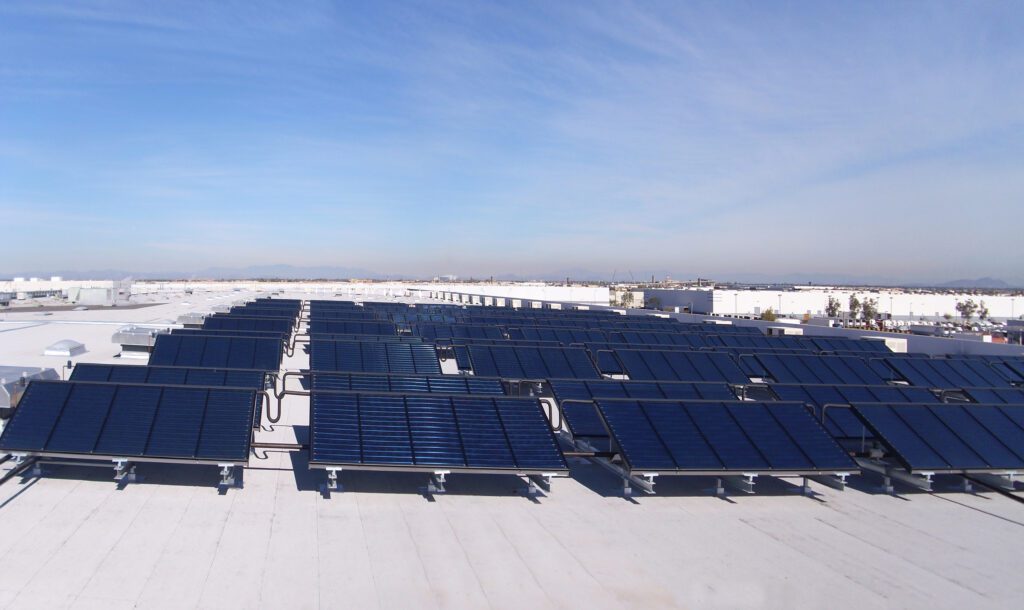 Kollektoren der Solarthermischen Anlage PepsiCo-Konzern