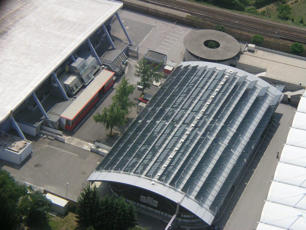 Fernwärme Graz Liebenau auf der Eislaufhalle