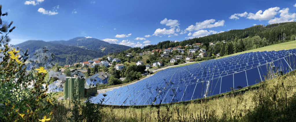 Fernwärme Solarthermie Anlage in Mürzzuschlag